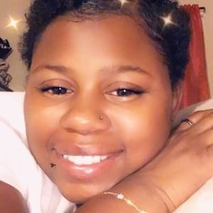 Meet your Posher, Essence